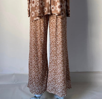 Retro Flower Mesh Crop Pants