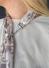 Load image into Gallery viewer, Snazzy Snaffle Scarf Slide