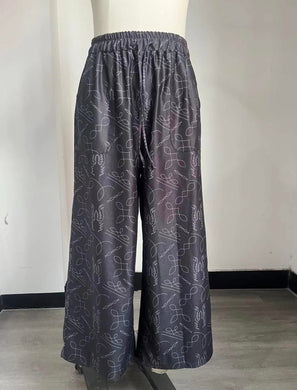 Black boot stitch mesh pants