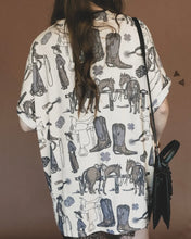 Load image into Gallery viewer, Future Gens Oversized Shirt