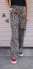 Load image into Gallery viewer, Leopard Boxer Pants