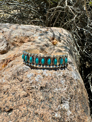 Western Cuff